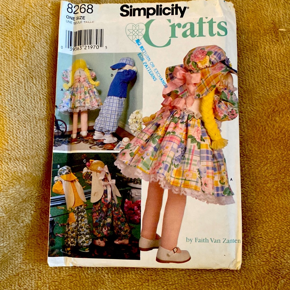 Simplicity Crafts Patterns #8368 by Faith Van Zabten